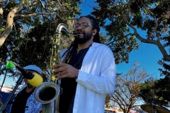 grip-sax2
